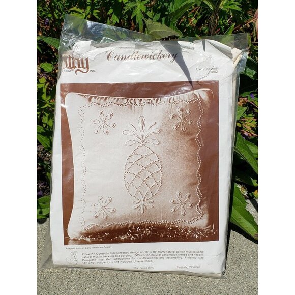 Candlewick Embroidery Kit Lot 4 Christmas Star Ornaments Pillow Pineapple Ducks - Picture 1 of 16